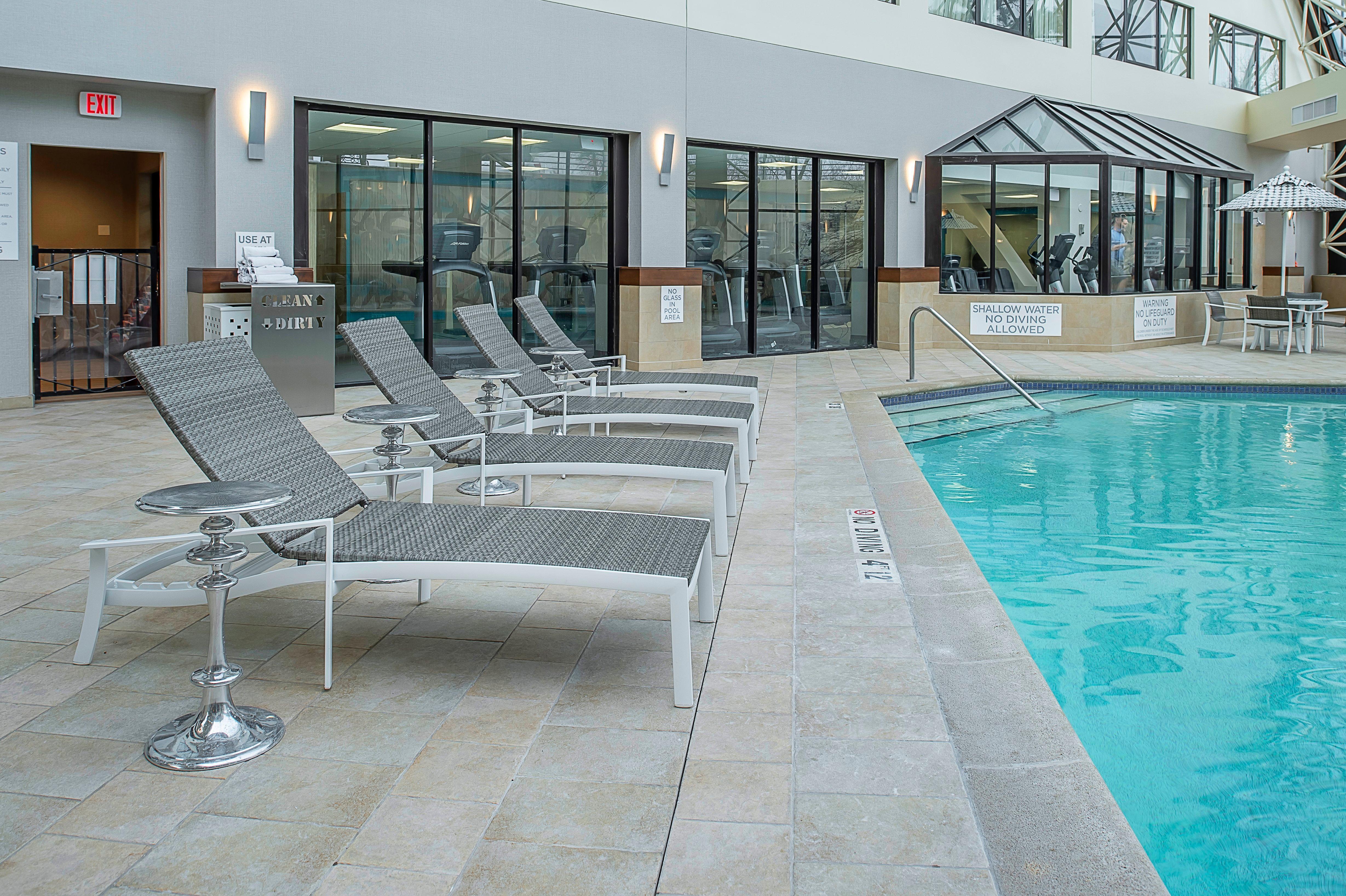 Crowne Plaza St. Louis Airport By Ihg Hotel Bridgeton