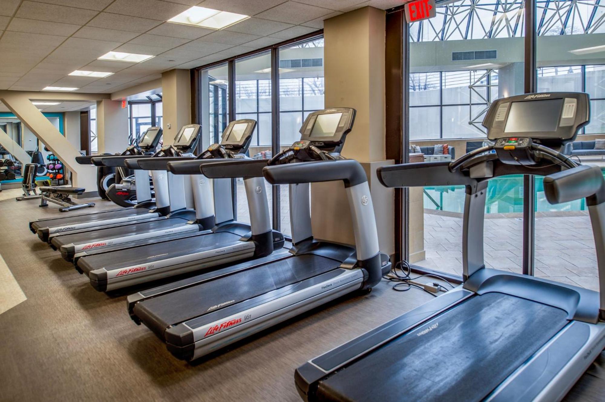 Crowne Plaza St. Louis Airport By Ihg Hotel