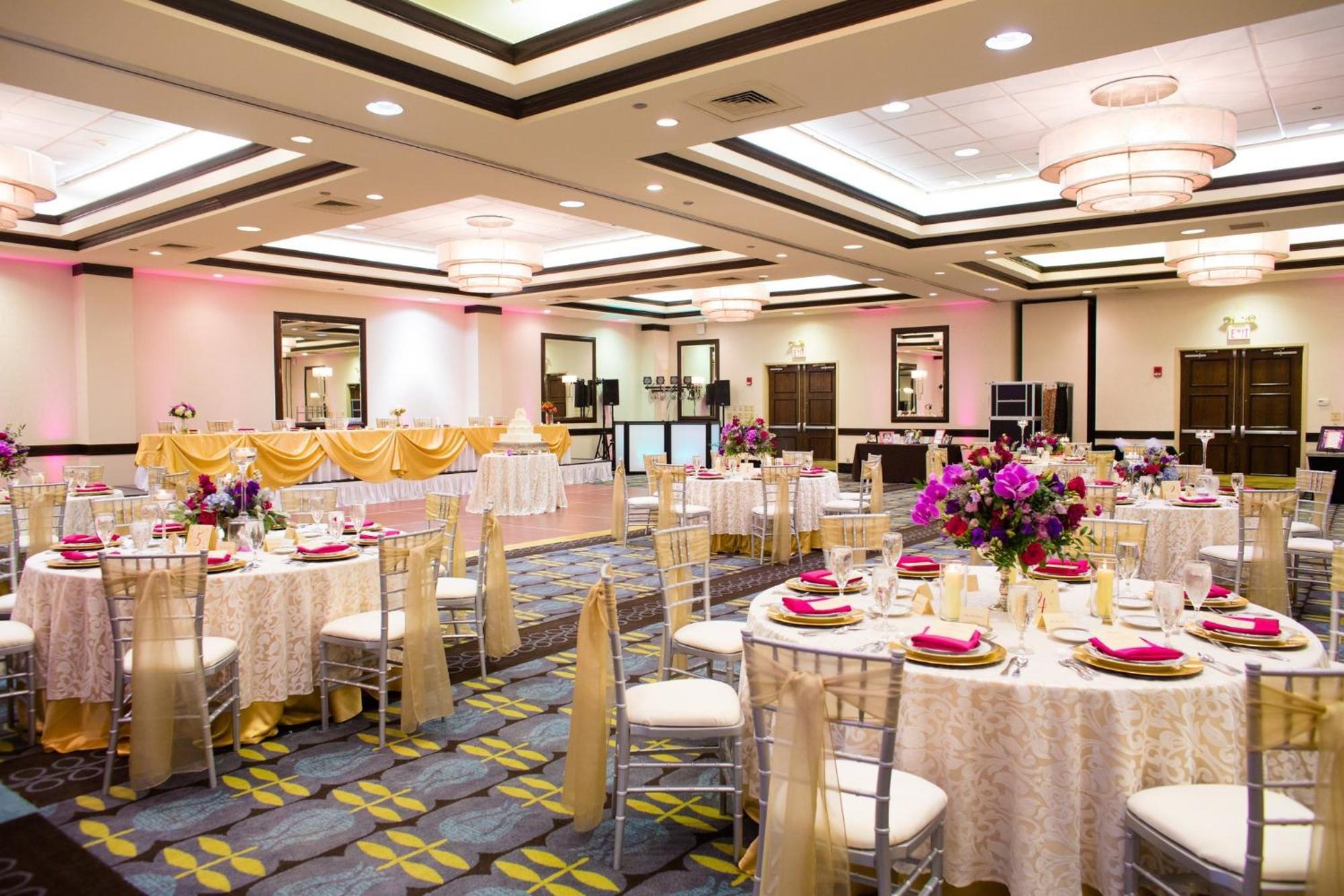 Crowne Plaza St. Louis Airport By Ihg Bridgeton