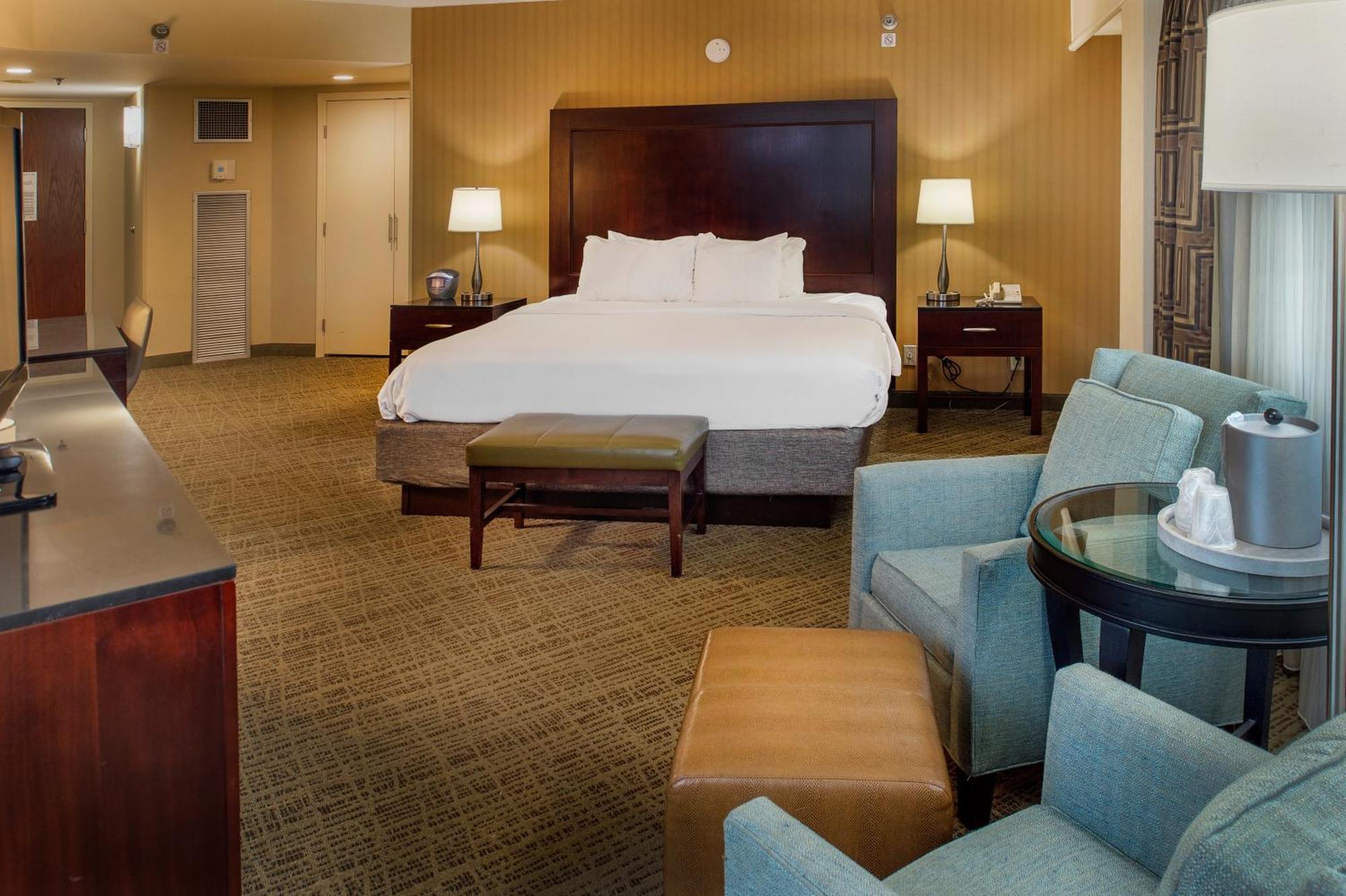 Crowne Plaza St. Louis Airport By Ihg Hotel 4*