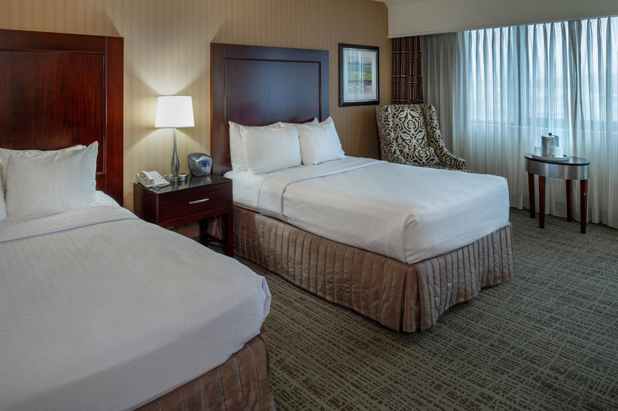 Crowne Plaza St. Louis Airport By Ihg Hotel 4*