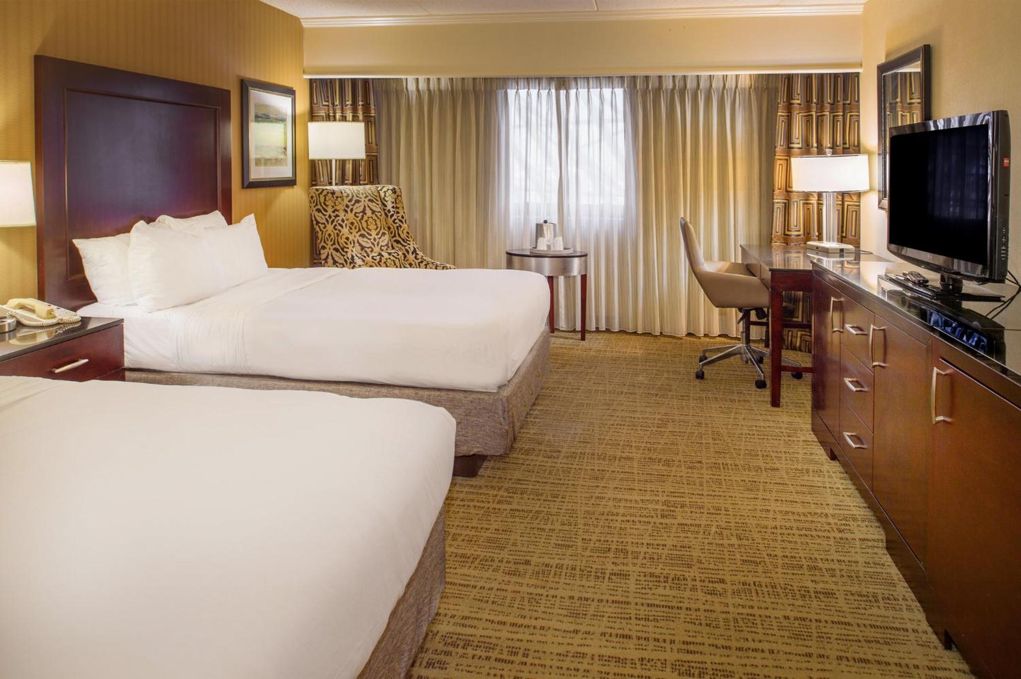 Hotel Crowne Plaza St. Louis Airport By Ihg Bridgeton