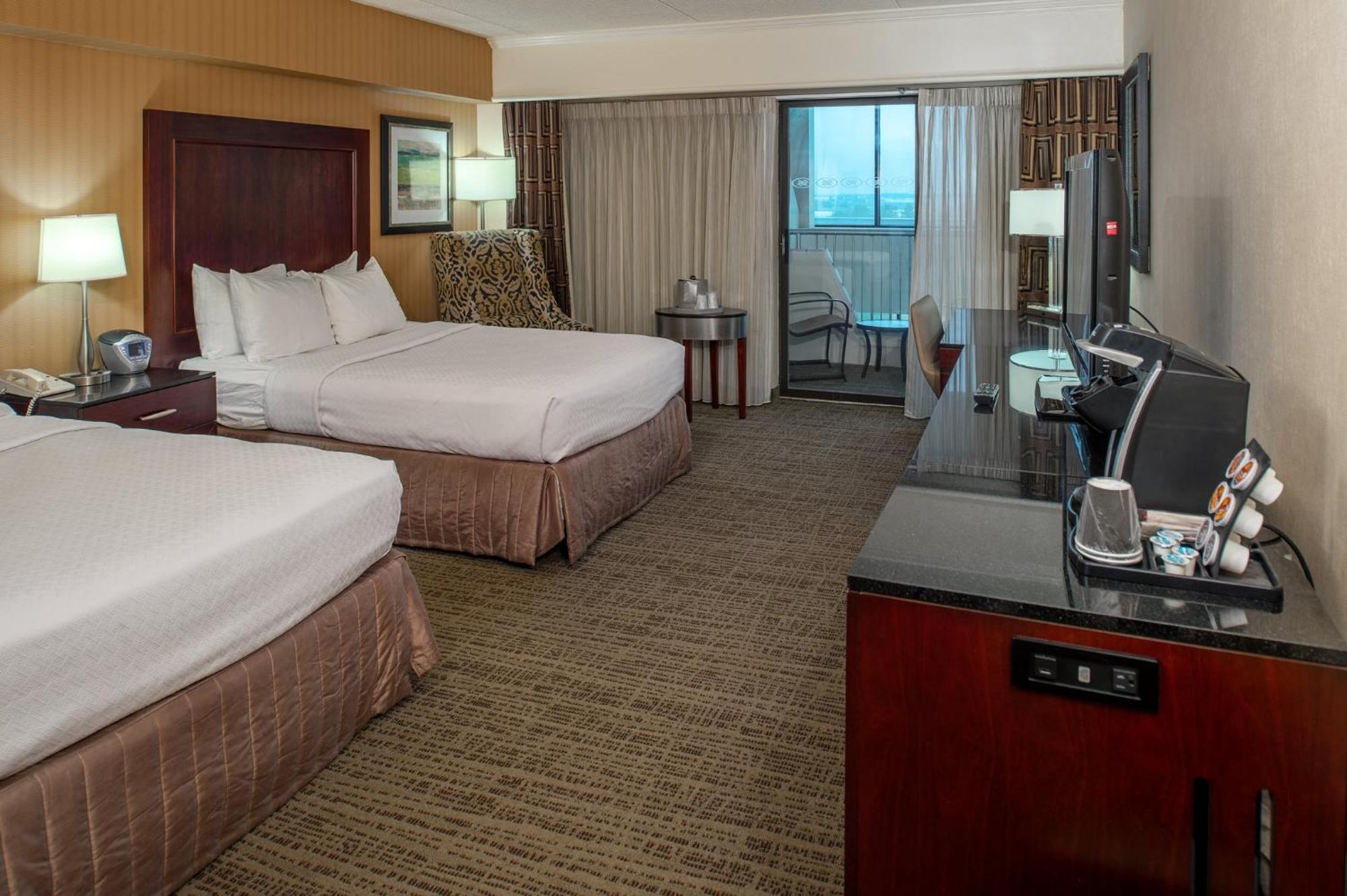 Hotel Crowne Plaza St. Louis Airport By Ihg 4*