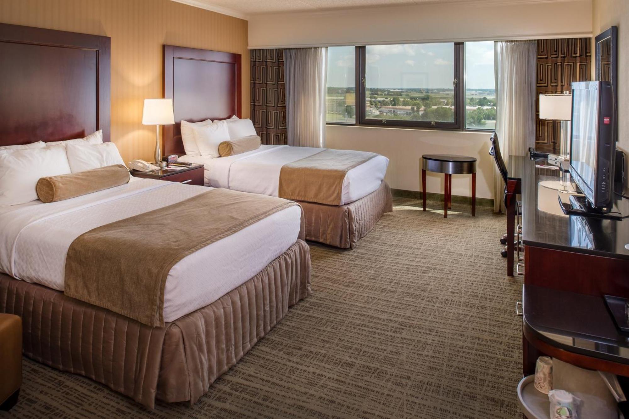Crowne Plaza St. Louis Airport By Ihg Hotel